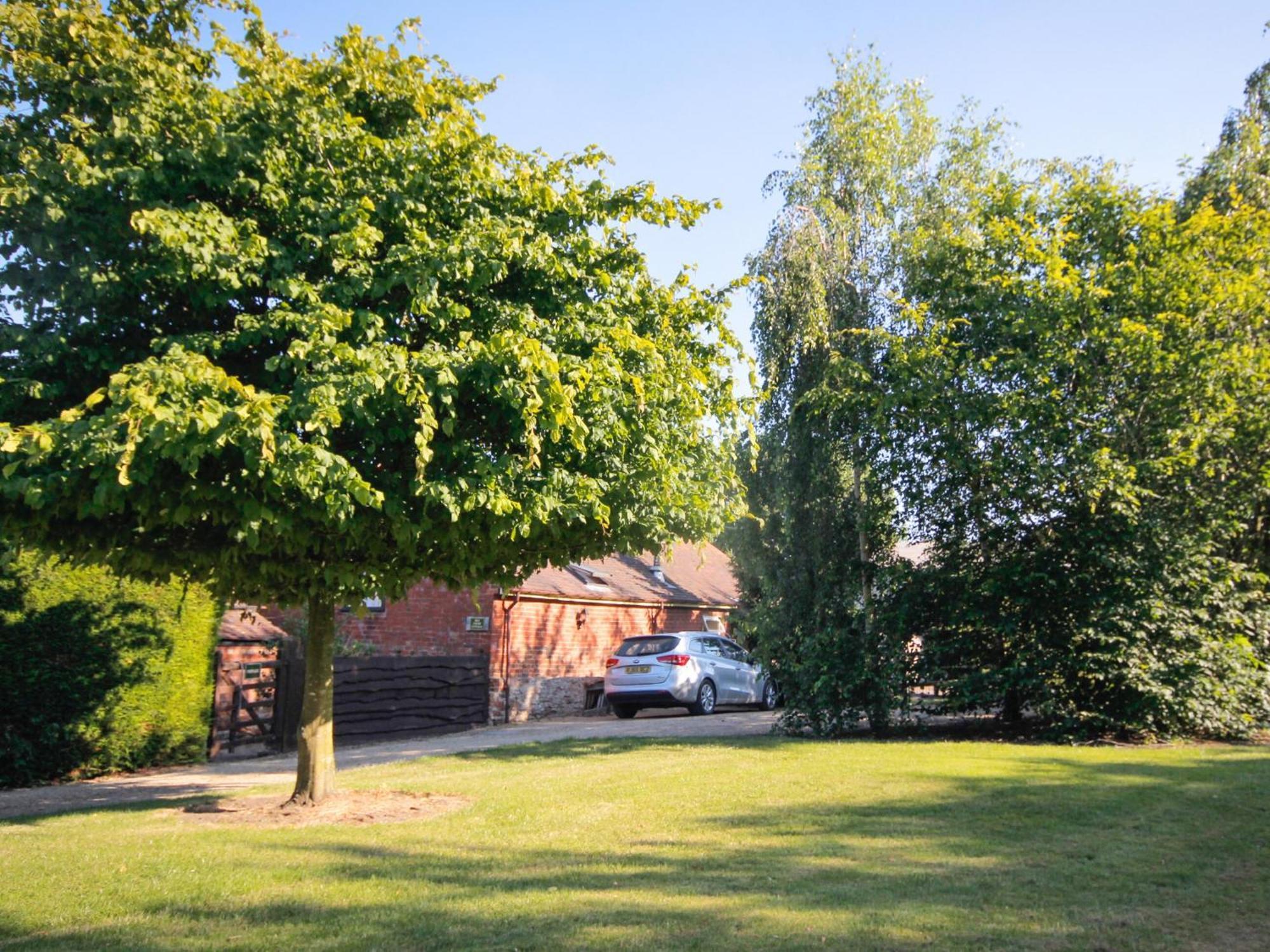 Rye Court Cottage Birtsmorton ภายนอก รูปภาพ